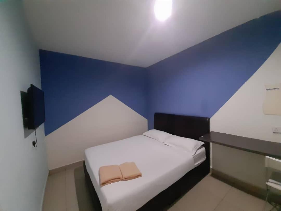 Hotel Zamburger Kota Damansara Exterior foto